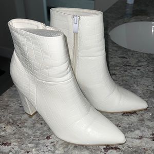SHEIN Snake Booties